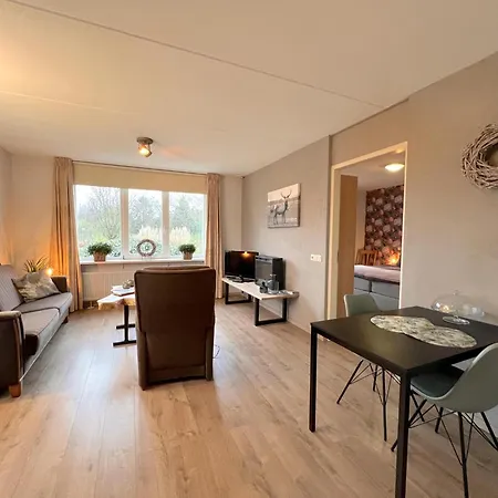 Het Edelhert Velden